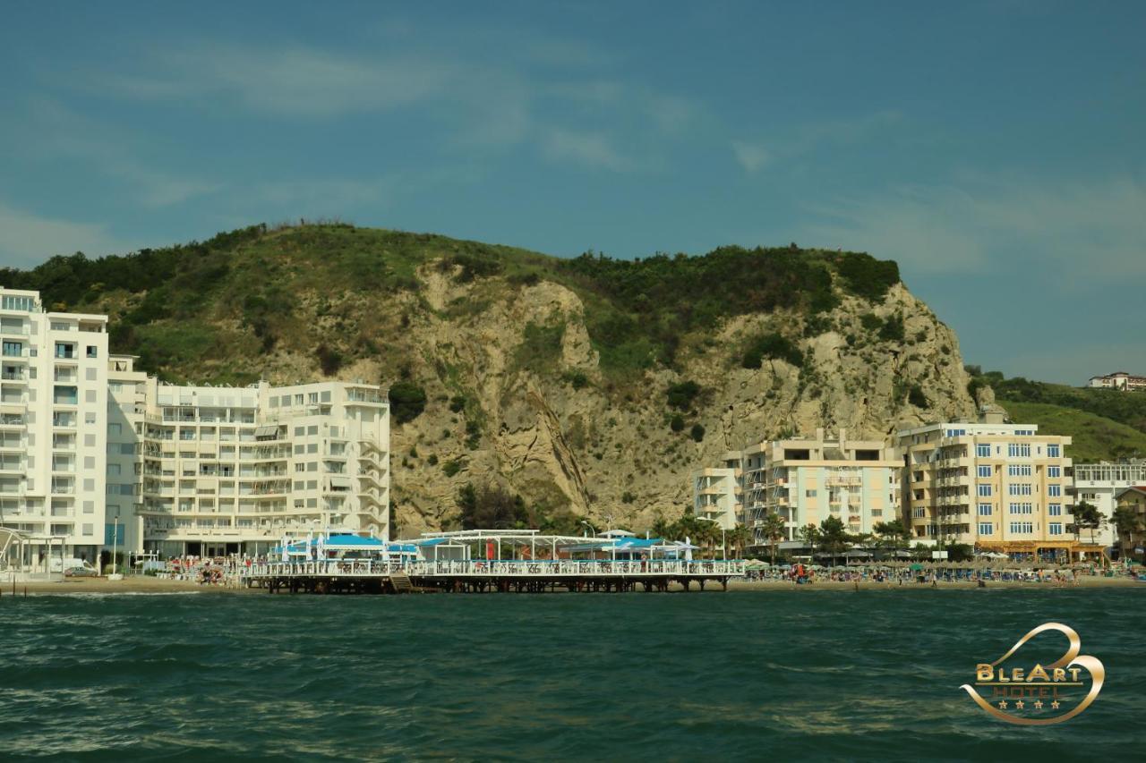 Hotel Bleart Škalngur 외부 사진