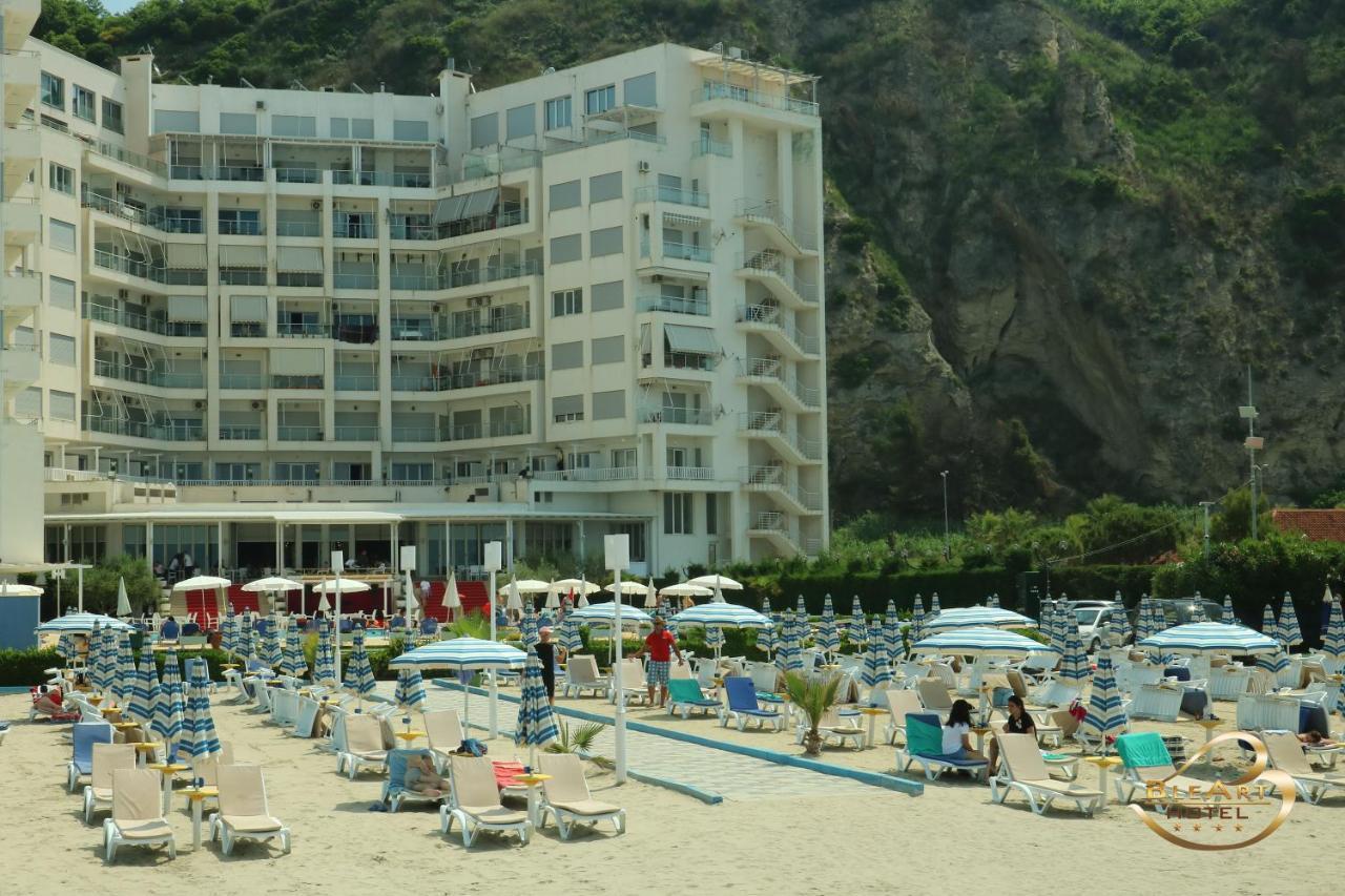 Hotel Bleart Škalngur 외부 사진