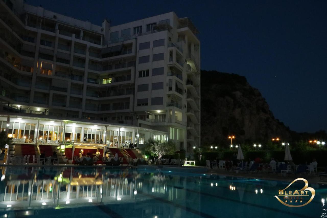 Hotel Bleart Škalngur 외부 사진