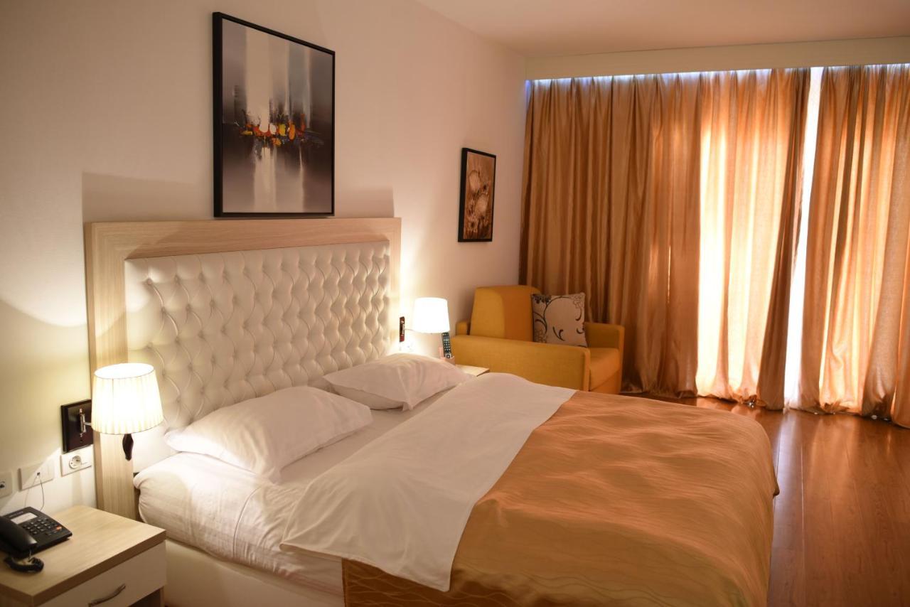 Hotel Bleart Škalngur 외부 사진