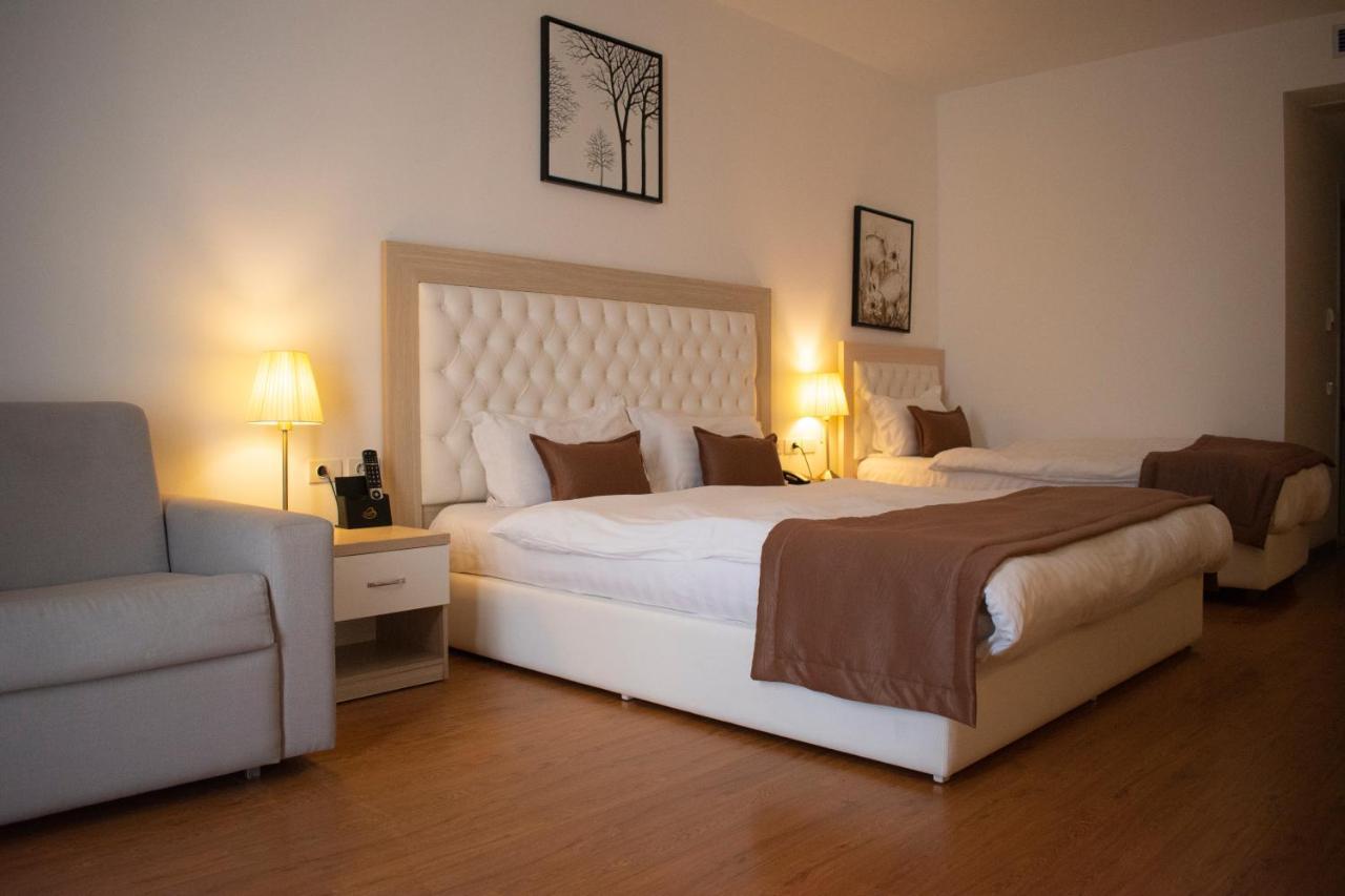 Hotel Bleart Škalngur 외부 사진